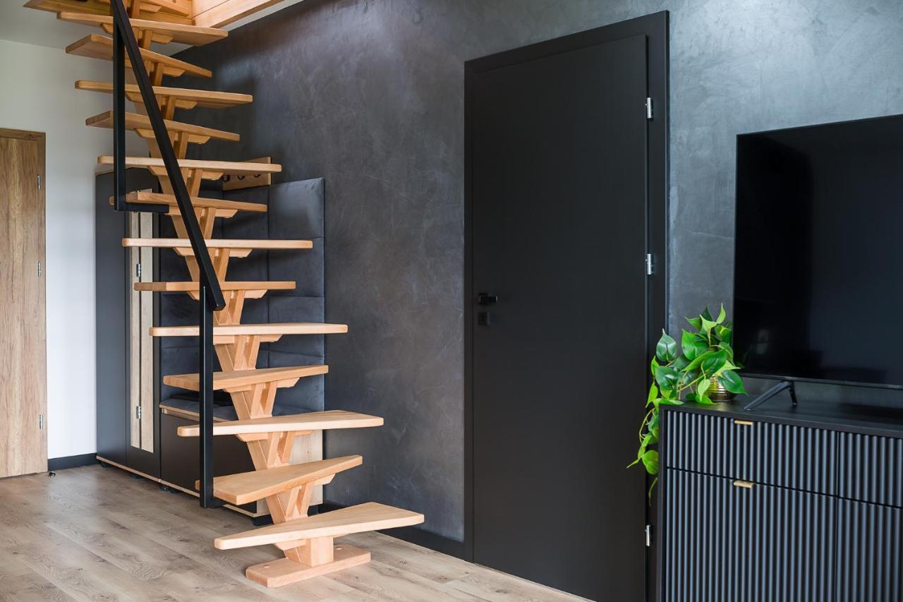 Apartament W Dolinie Sanu Lesko Exteriör bild